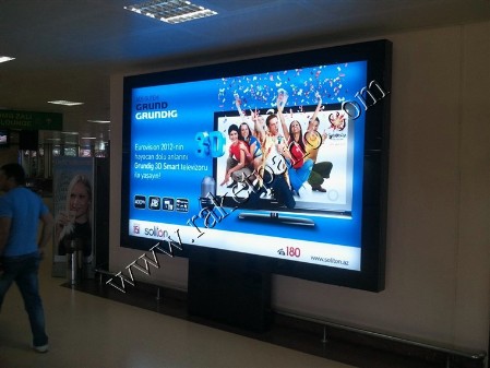 Billboard plus reklam panosu Azerbaycan airport